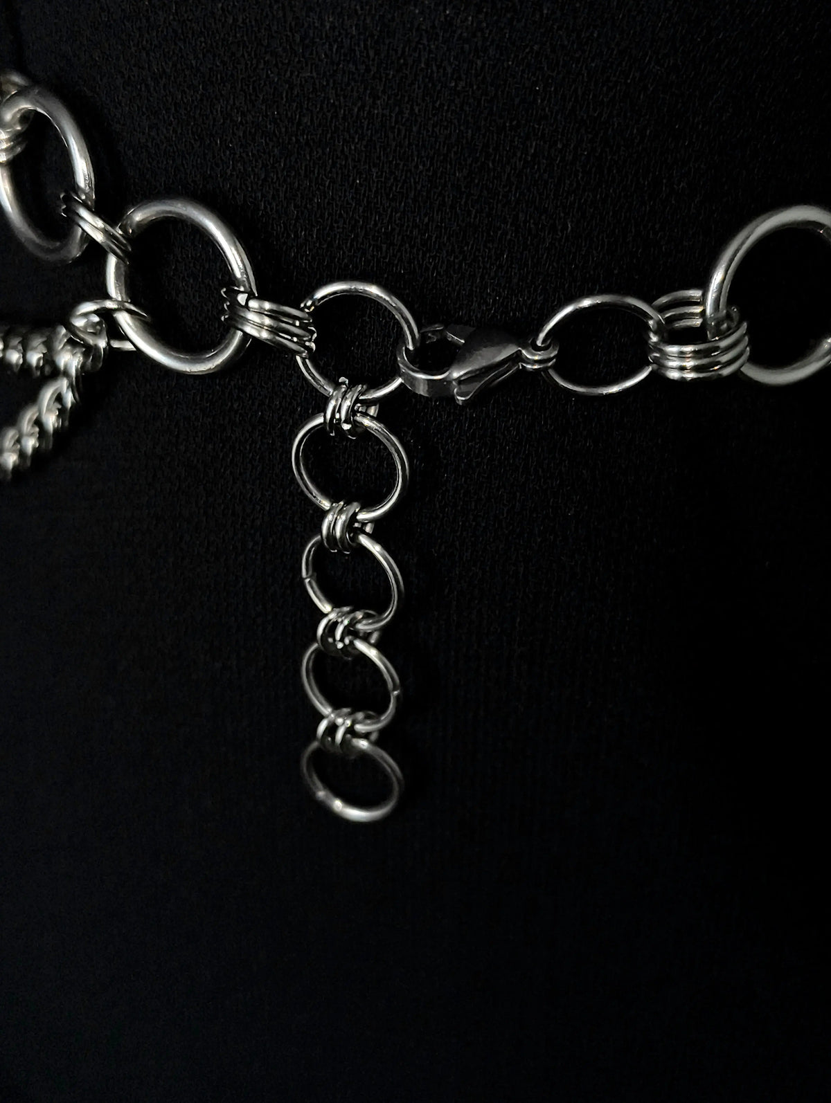 Chocker en Anneaux épais et Double Chaînes La Vouivre Jewellery
