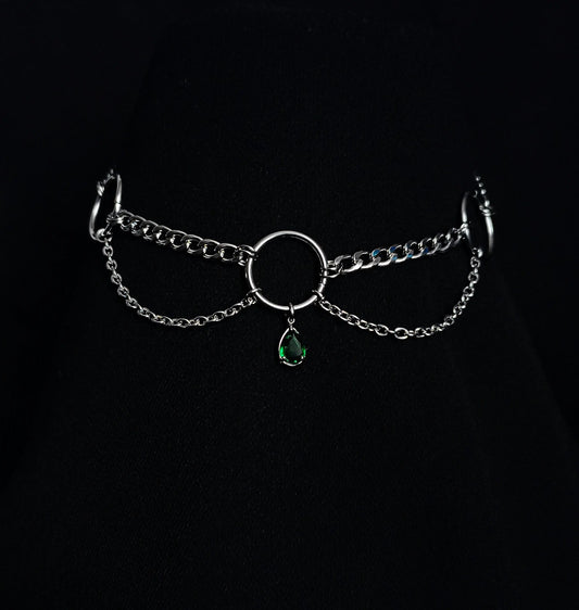 Collier "Dana" en Chaînes à trois Anneaux et Pierre Colorée La Vouivre Jewellery