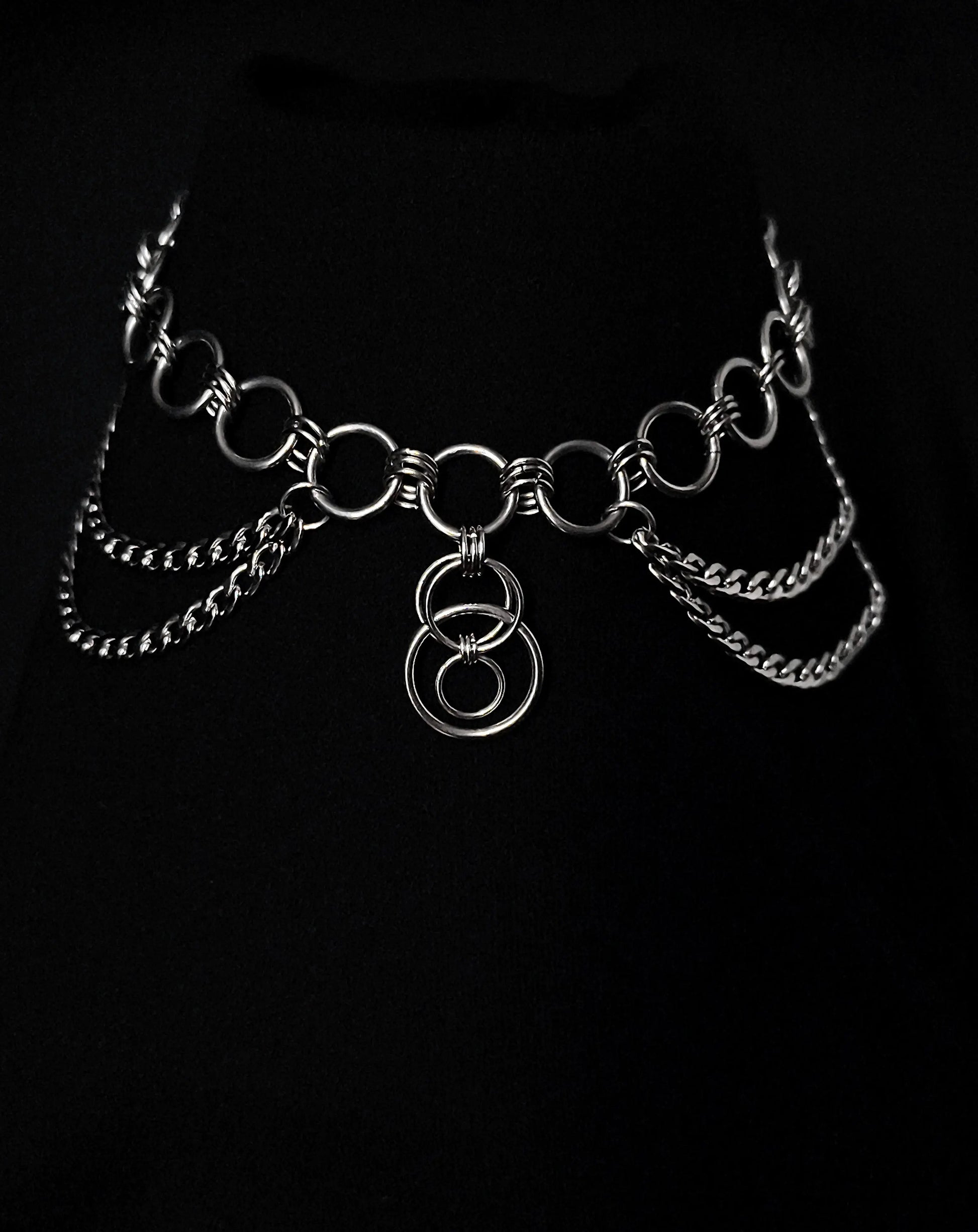 Chocker en Anneaux épais et Double Chaînes La Vouivre Jewellery