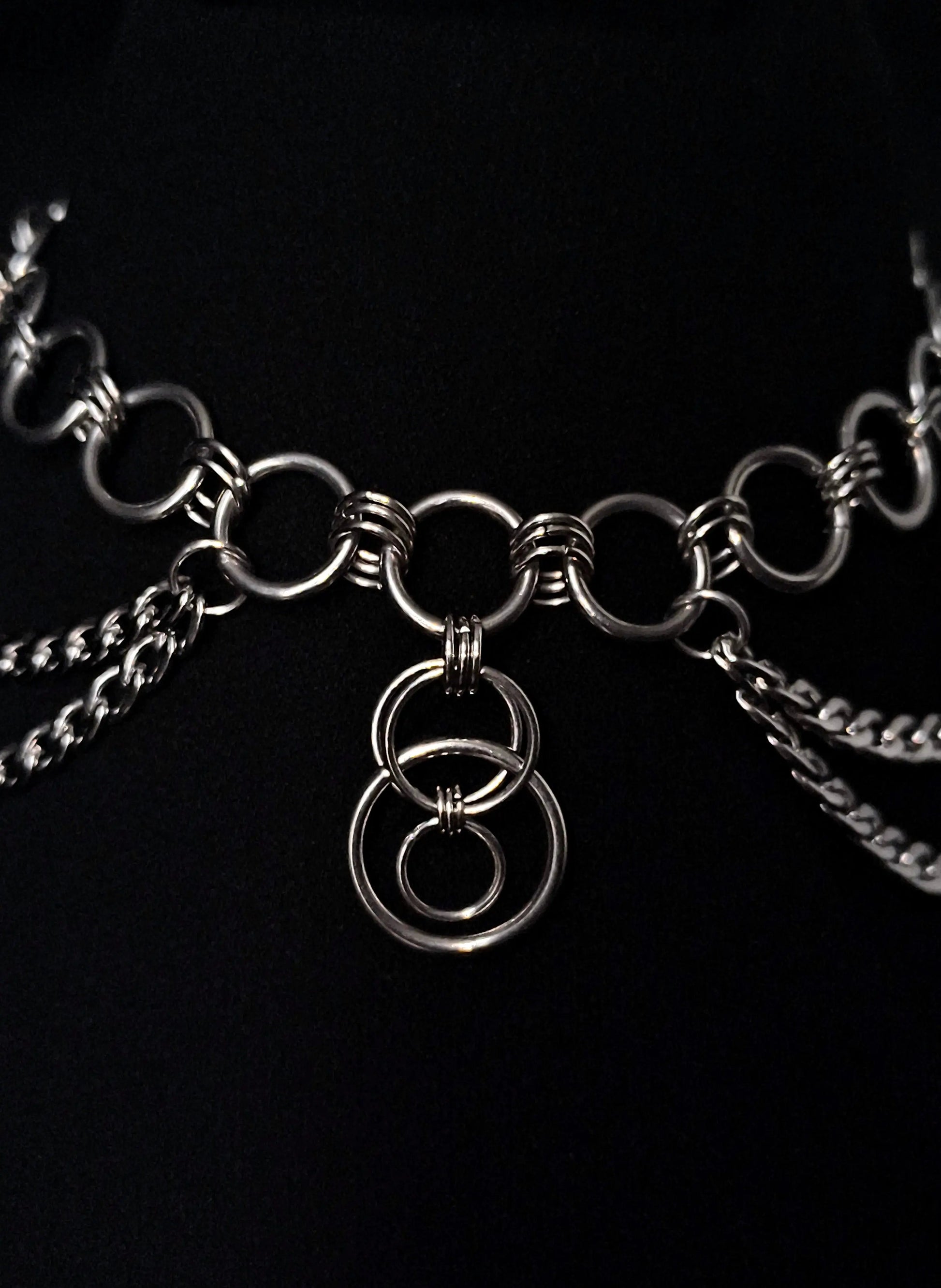 Chocker en Anneaux épais et Double Chaînes La Vouivre Jewellery