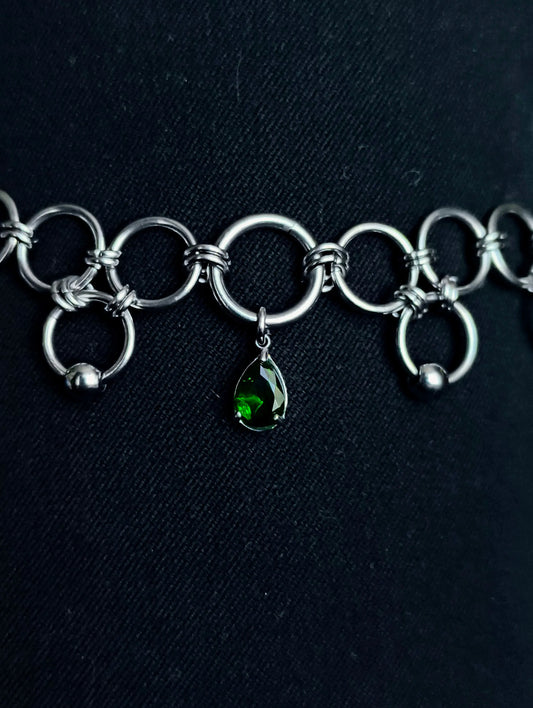 Collier "Mélusine" en Anneaux épais avec Pierre Colorée La Vouivre Jewellery