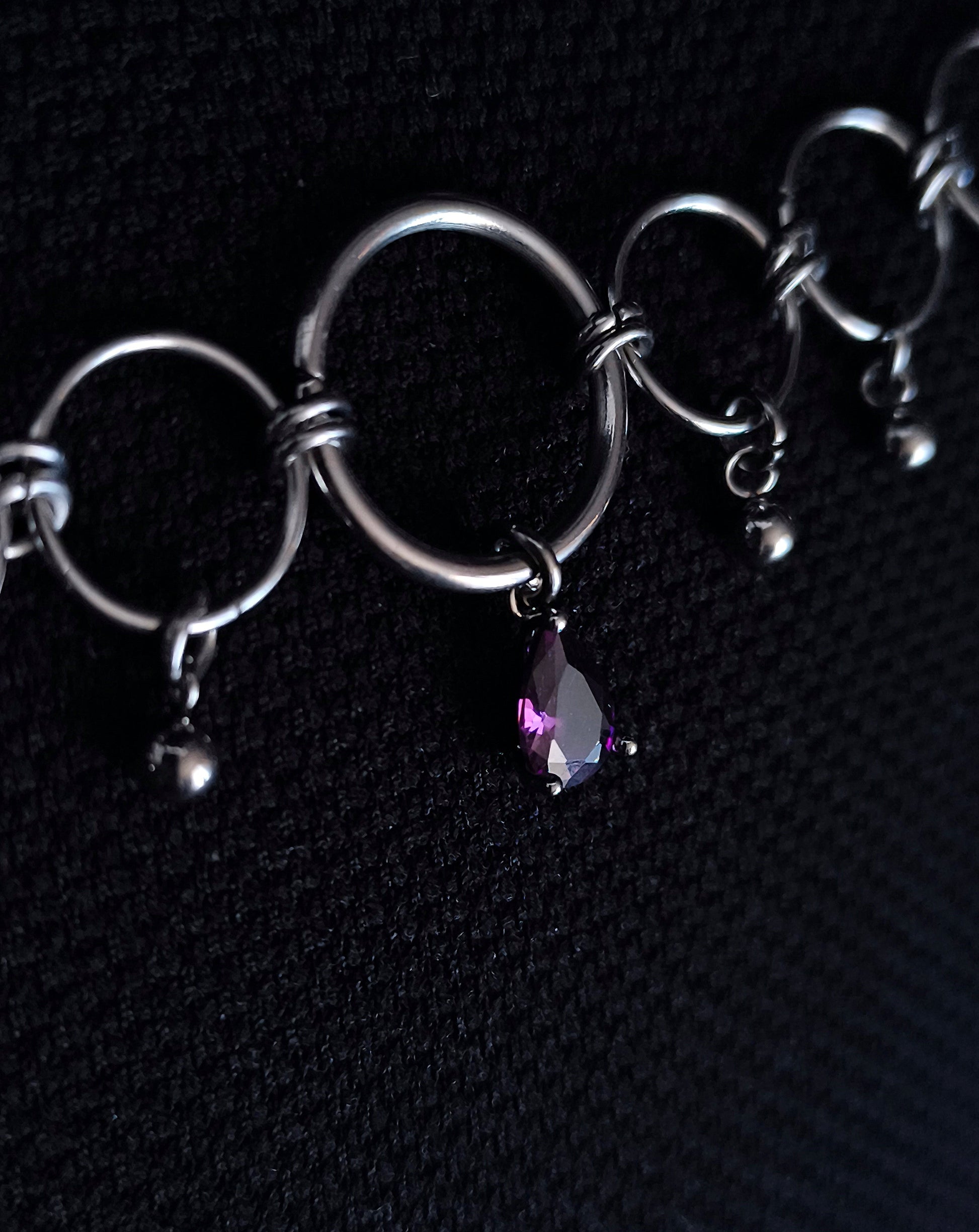 Collier en Anneaux avec Pierre Colorée La Vouivre Jewellery